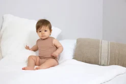 Baby Body - Ärmellos gerippt, Hellbraun