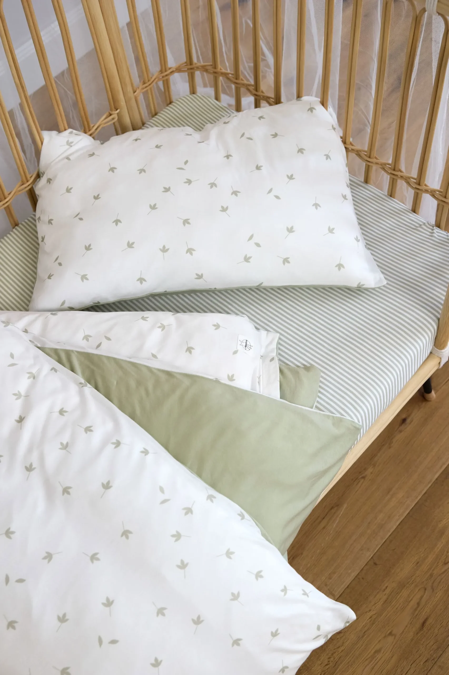 Kinder Bettwäsche Set - Blätter, Milky Oliv