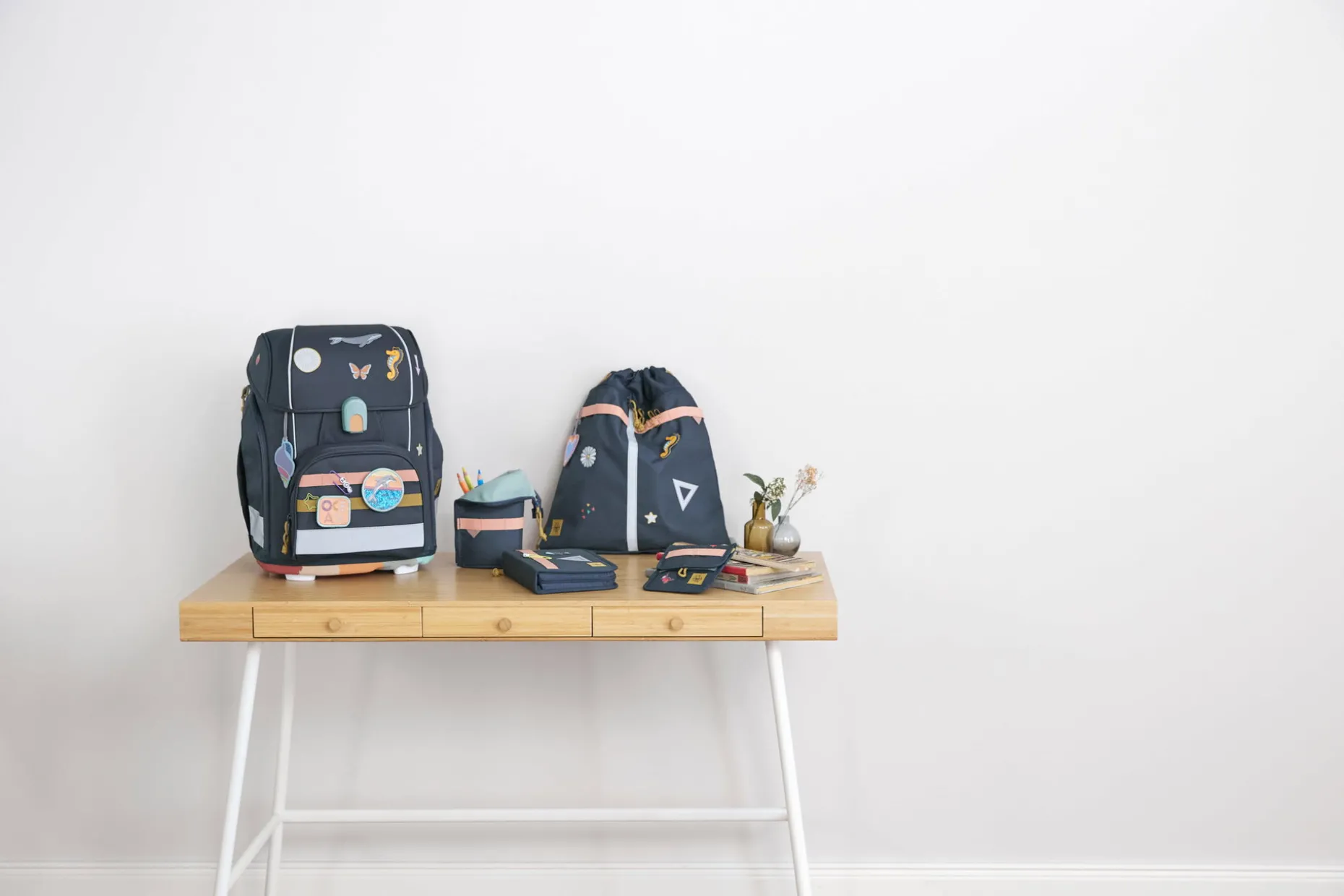 Schulranzen Set 7-teilig Boxy - Unique Ocean, Navy Blau