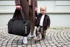 Weekender Wickeltasche - Yula, Schwarz